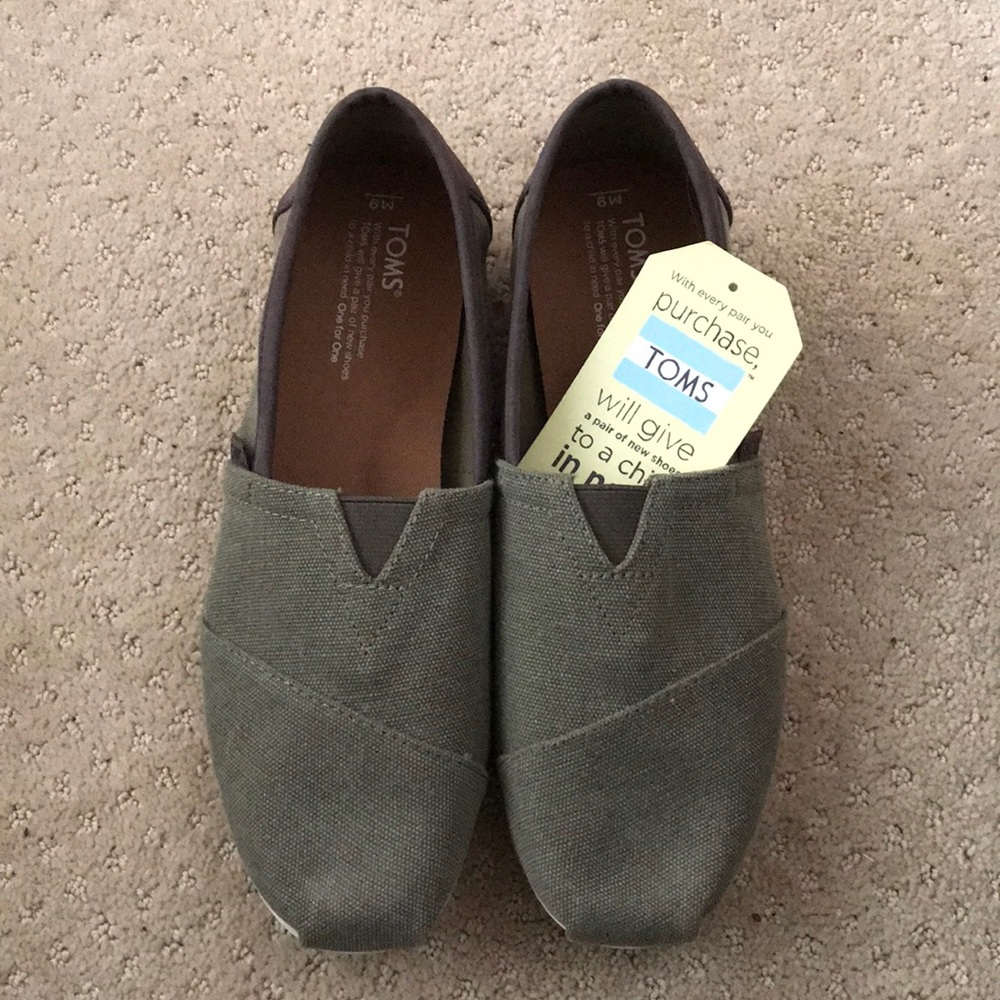 TOMS Men’s Classic Olive Washed Canvas/Trim